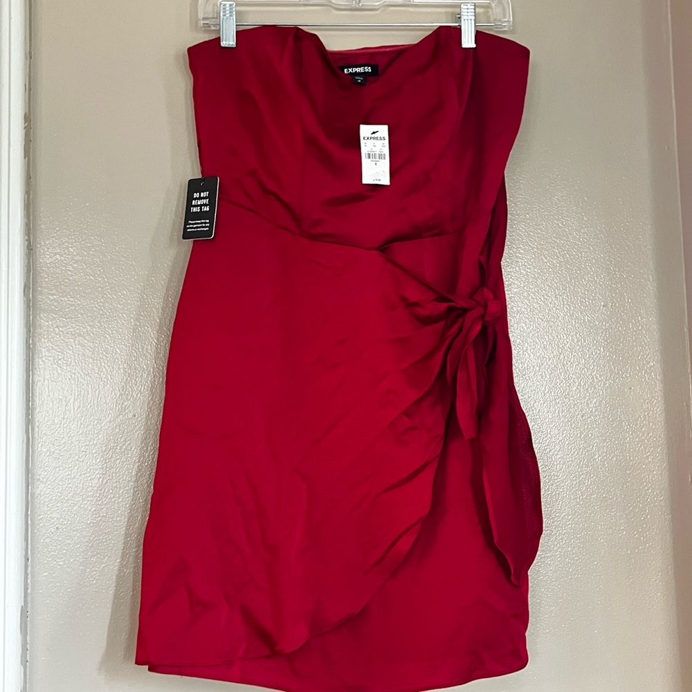 NWT express mini strapless dress